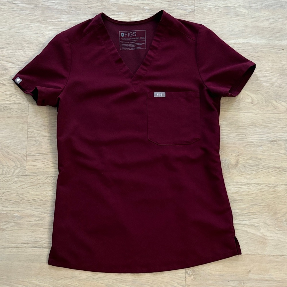Figs Women's Burgundy One Pocket Short Sleeve Top